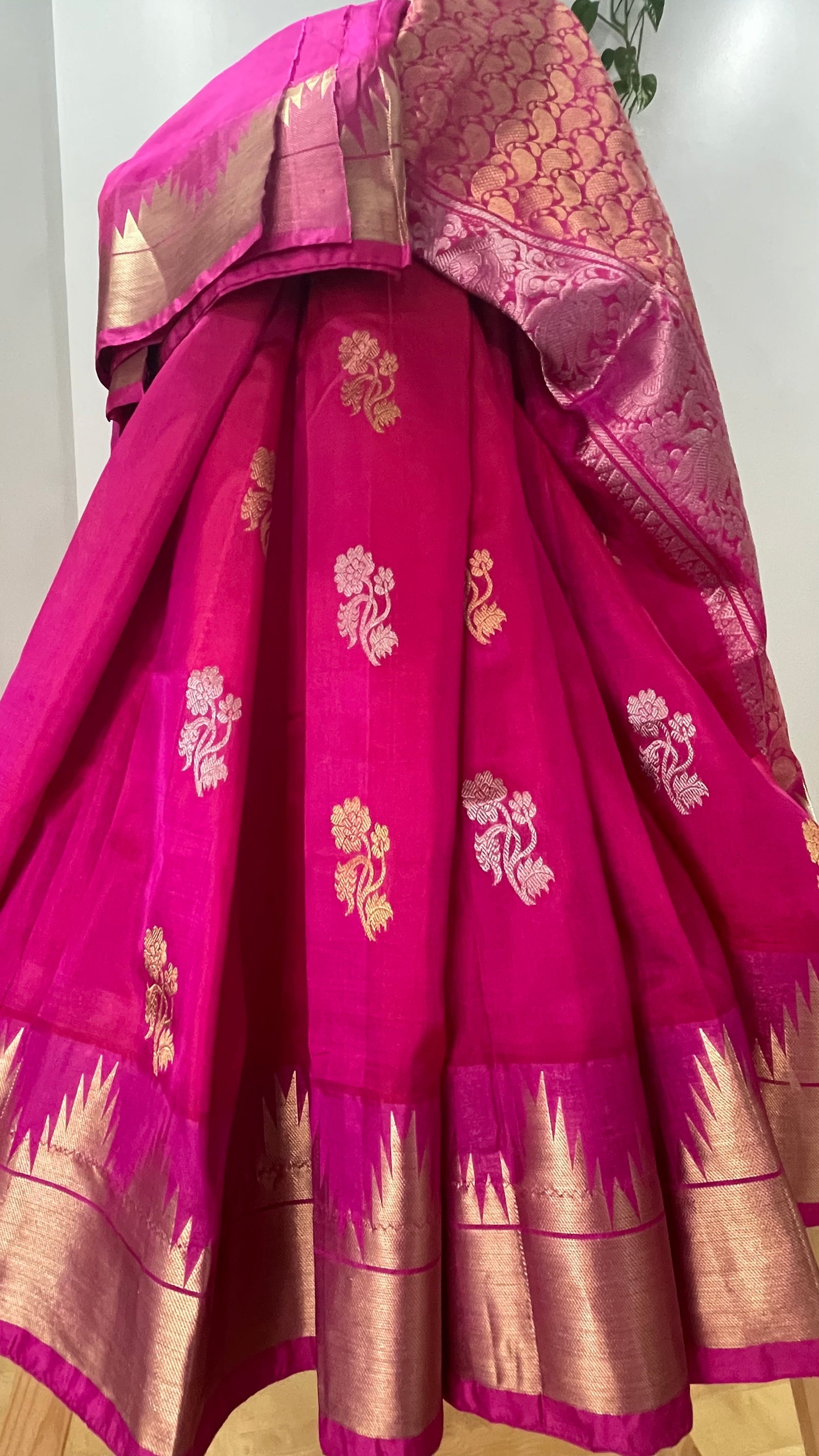 Elegant Rani Pink Silk Saree with Temple Border and Blouse