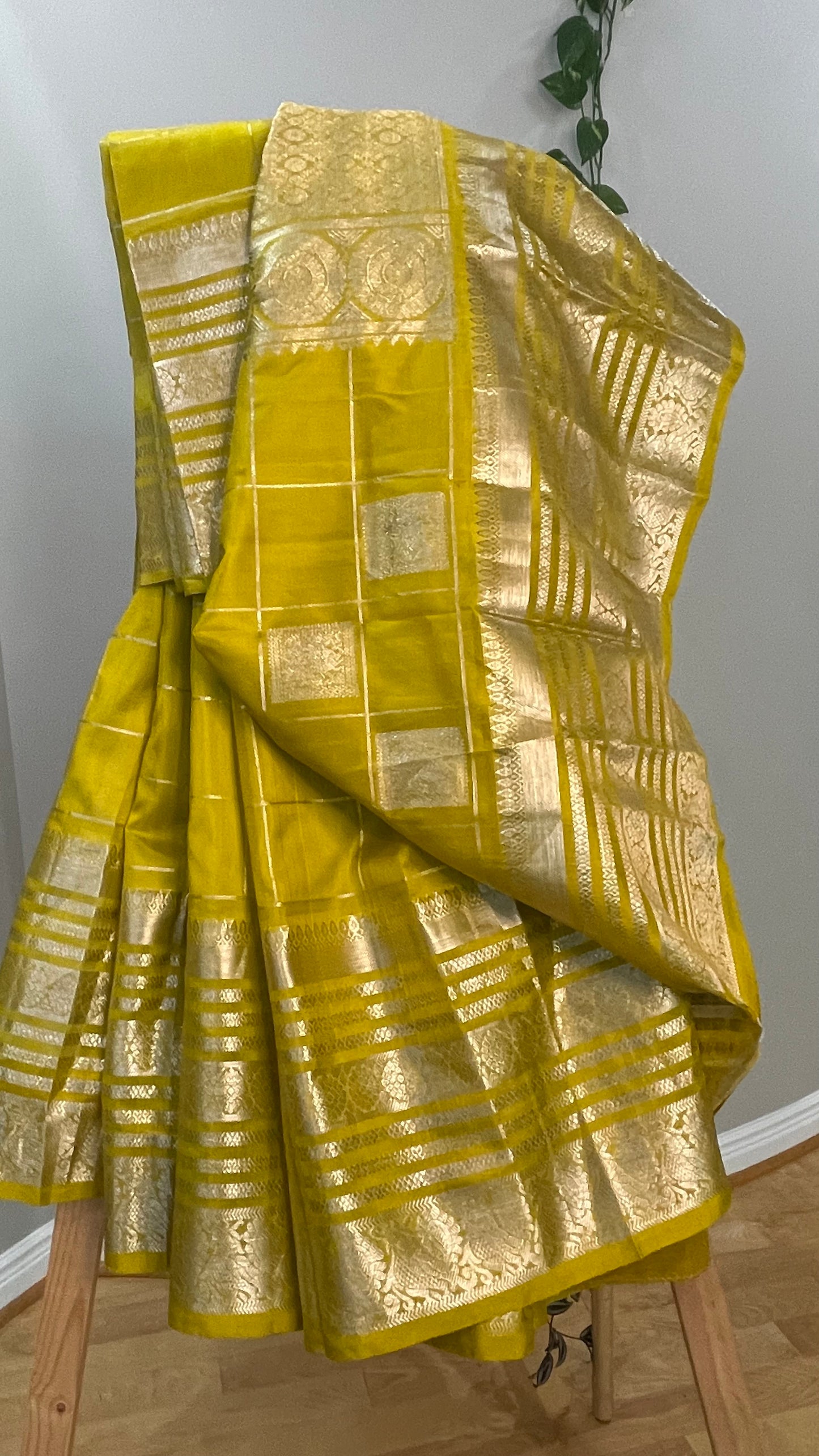 Unique Mehendi Green Silk Saree with Silver Zari Border and Checks