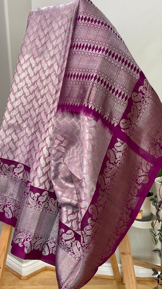 Unique Light Purple Saree with Crimson Zari Border